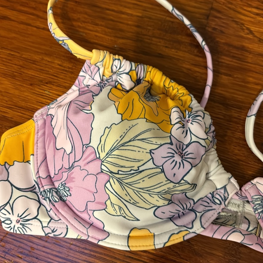 Floral bikini - Picture 6 of 6